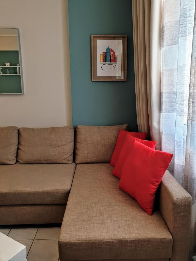Apartment House 3